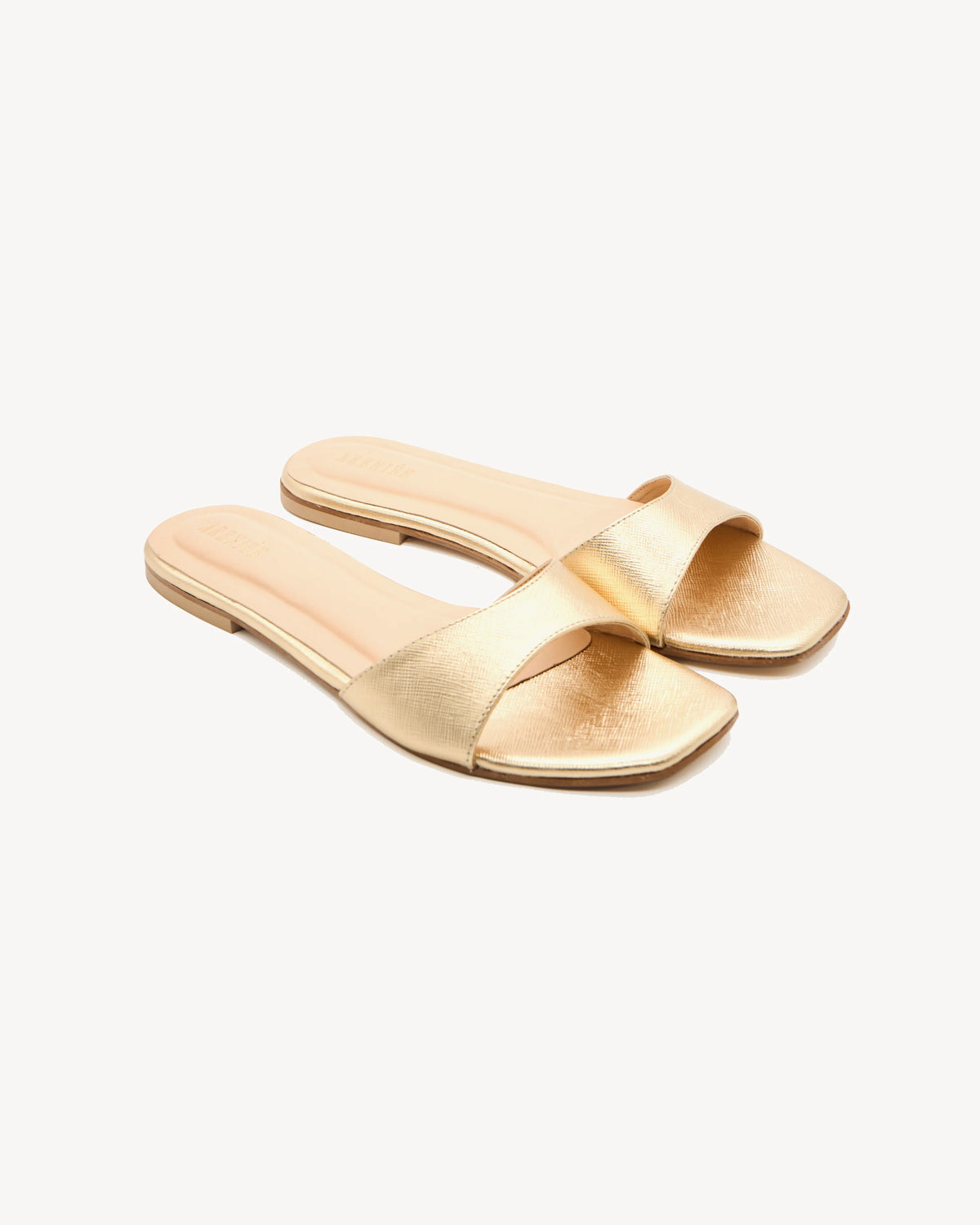 #Color_Gold